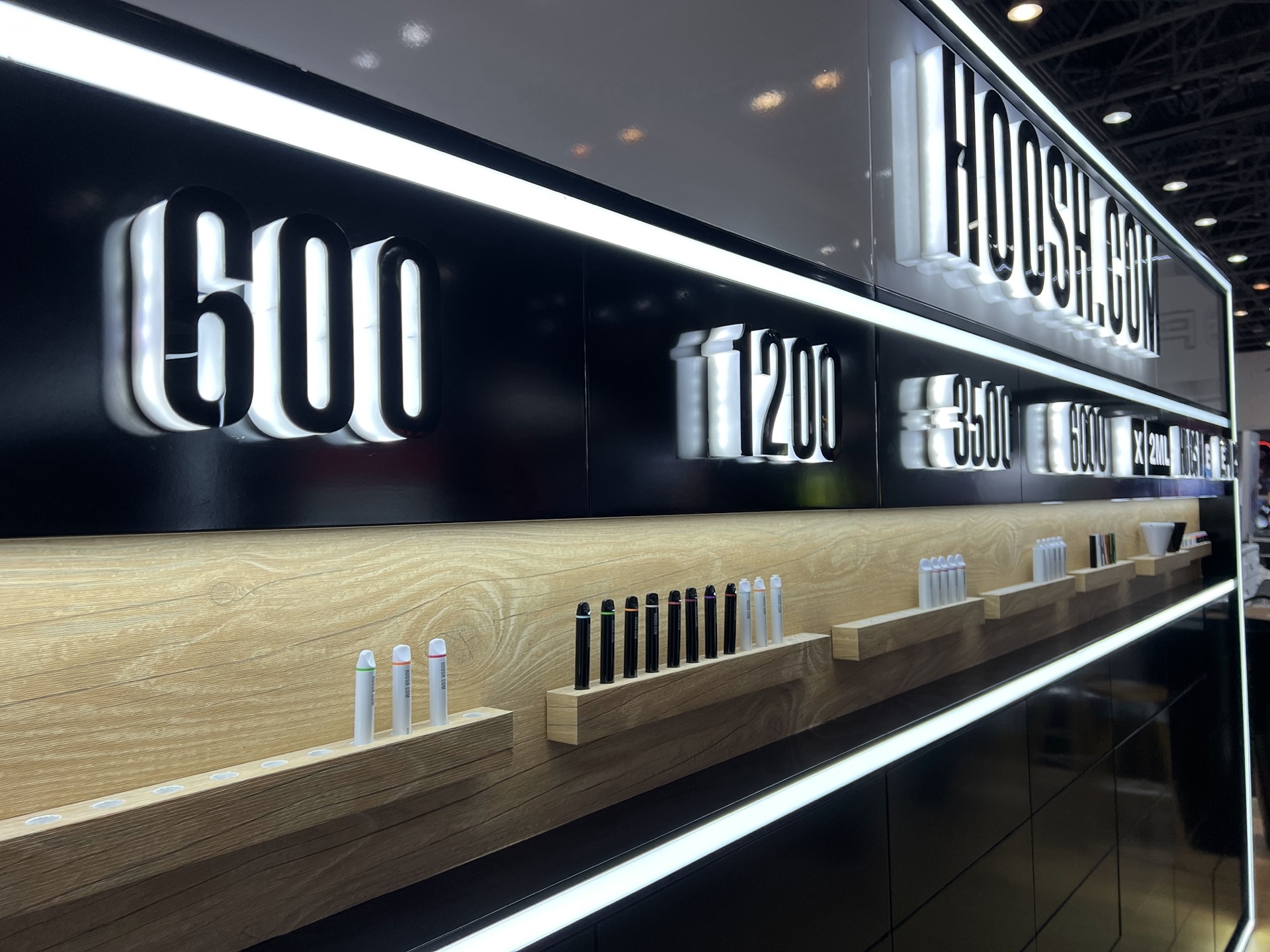 Consumer Electronics Brand World of Vape — photo 1